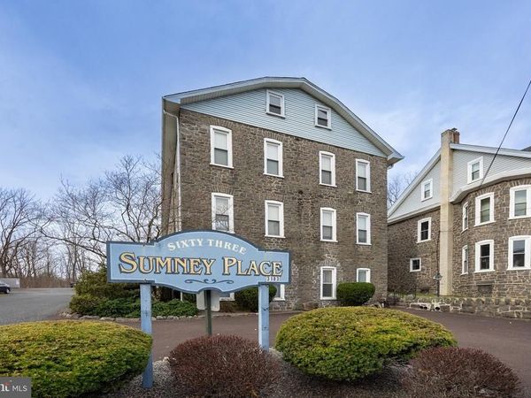 3183 MAIN STREET, Unit 2, GREEN LANE, PA 18054
