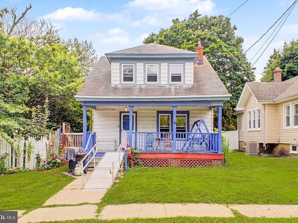 93 LOCUST AVENUE, HAMILTON, NJ 08610