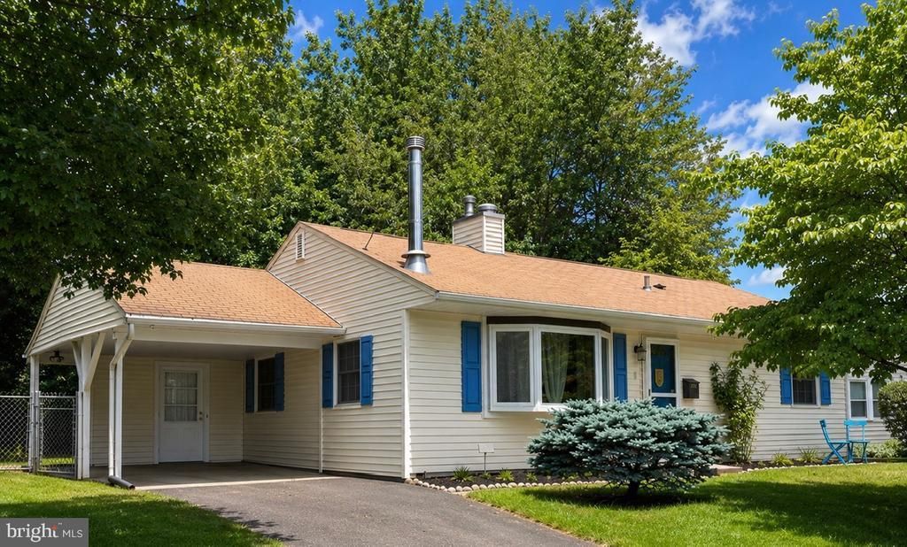 221 DEVON ROAD, FAIRLESS HILLS, PA 19030