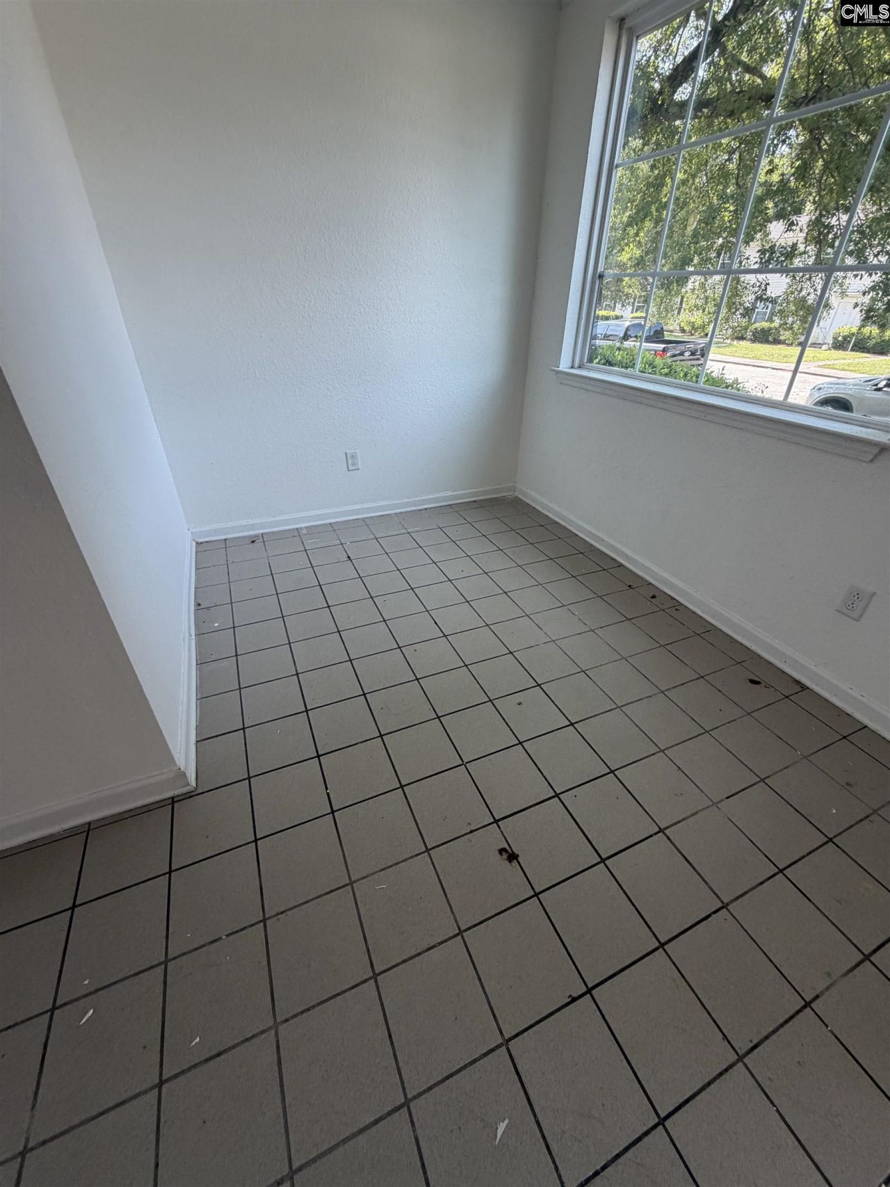 320 S Beltline Boulevard  Photo 12