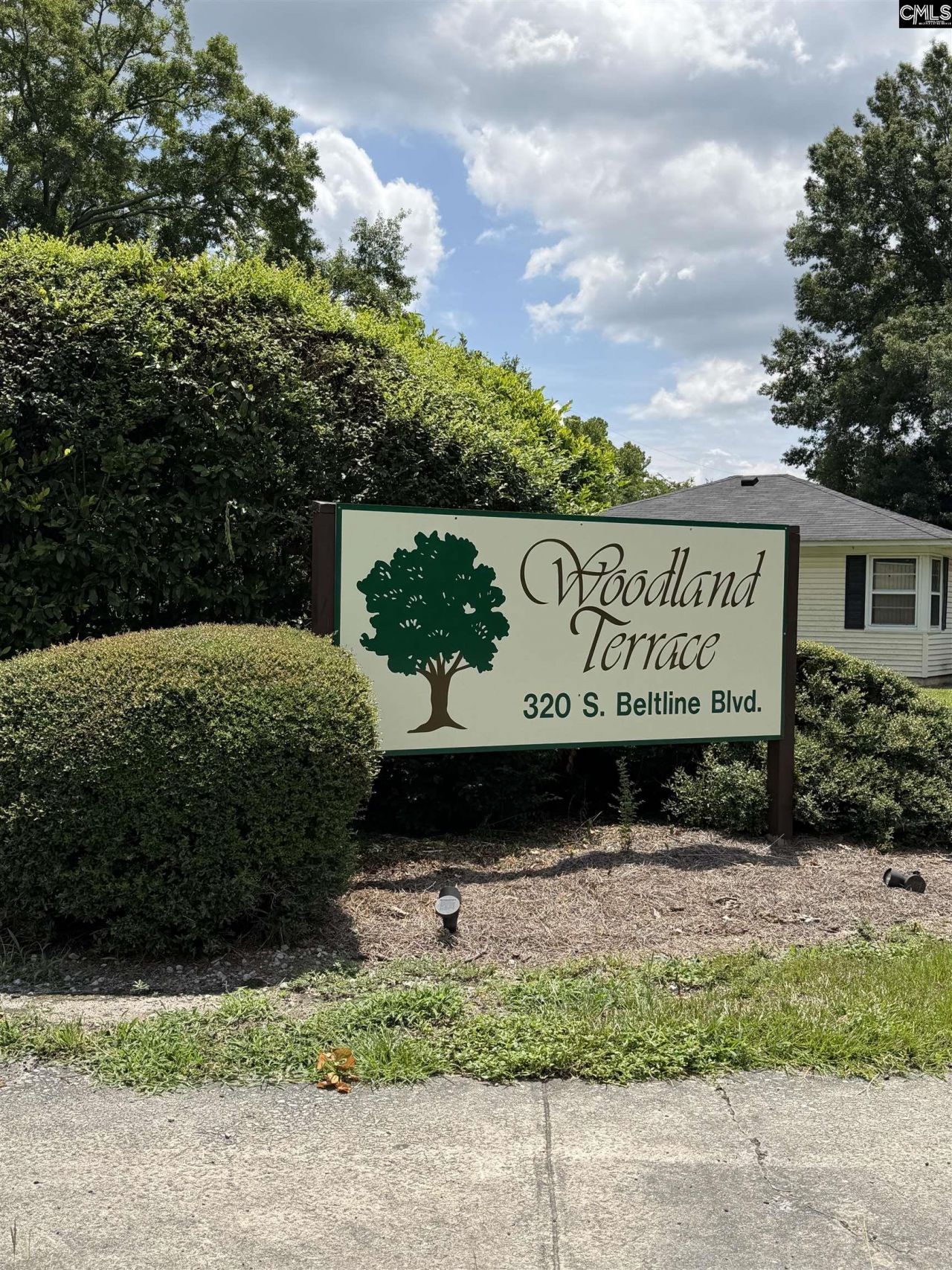 320 S Beltline Boulevard  Photo 15