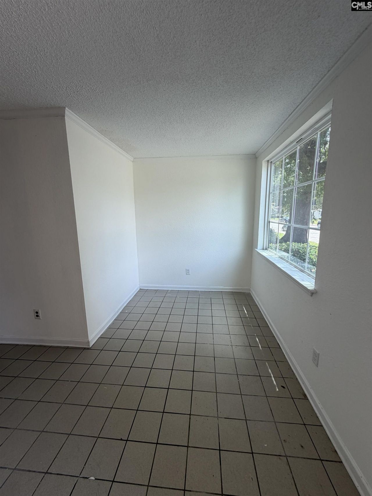 320 S Beltline Boulevard  Photo 6