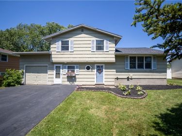 34 Valencia Drive, Rochester, NY 14606