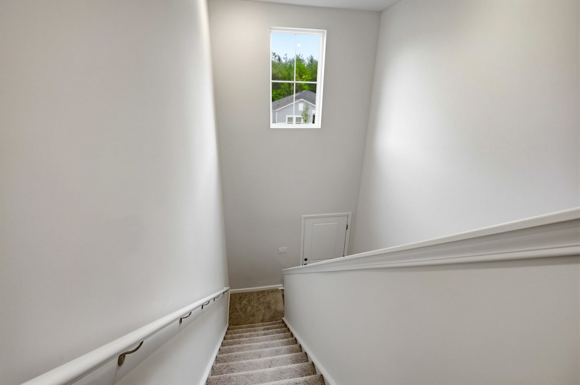 780 Wapama St.  Photo 22