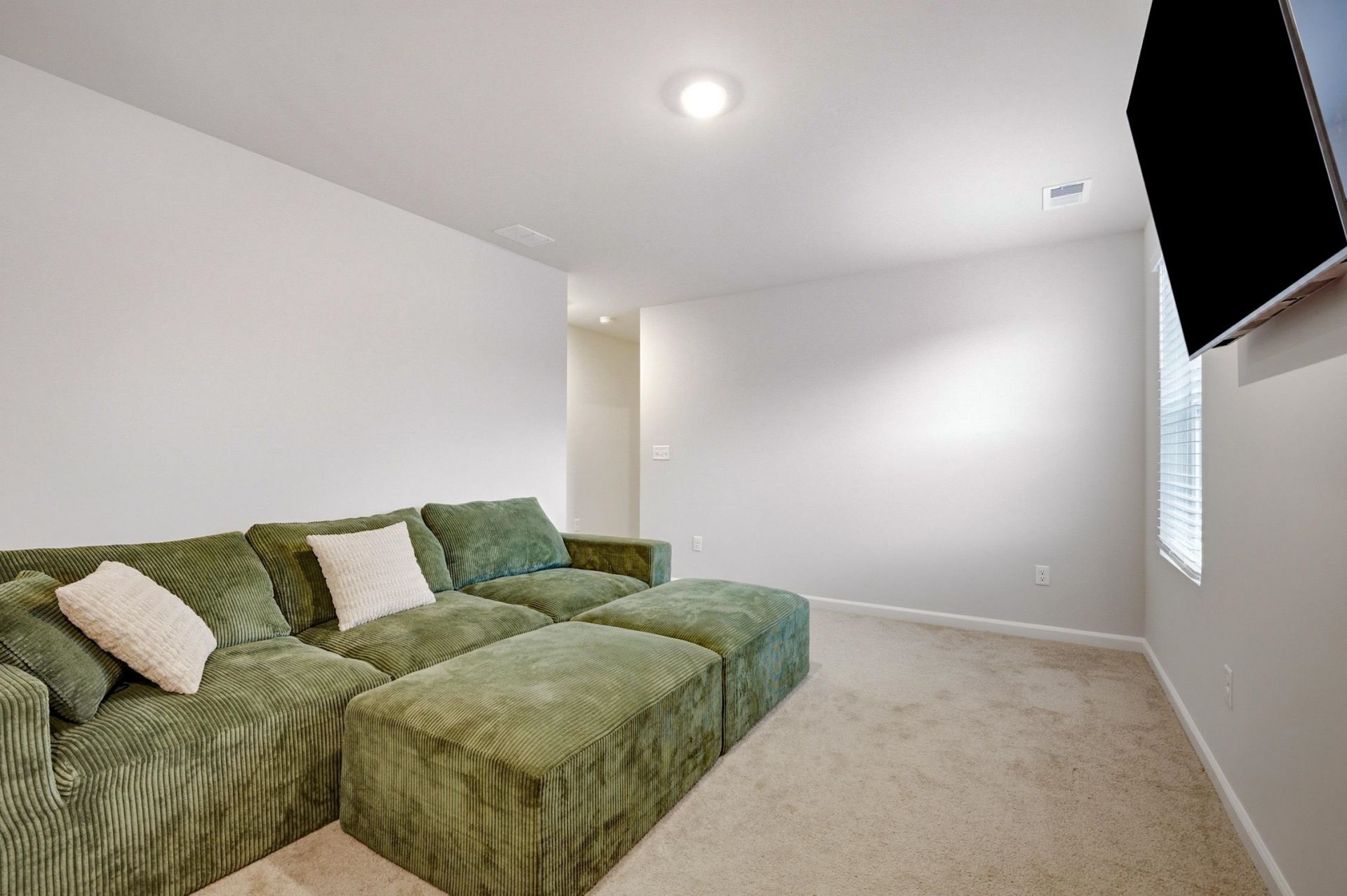 780 Wapama St.  Photo 23