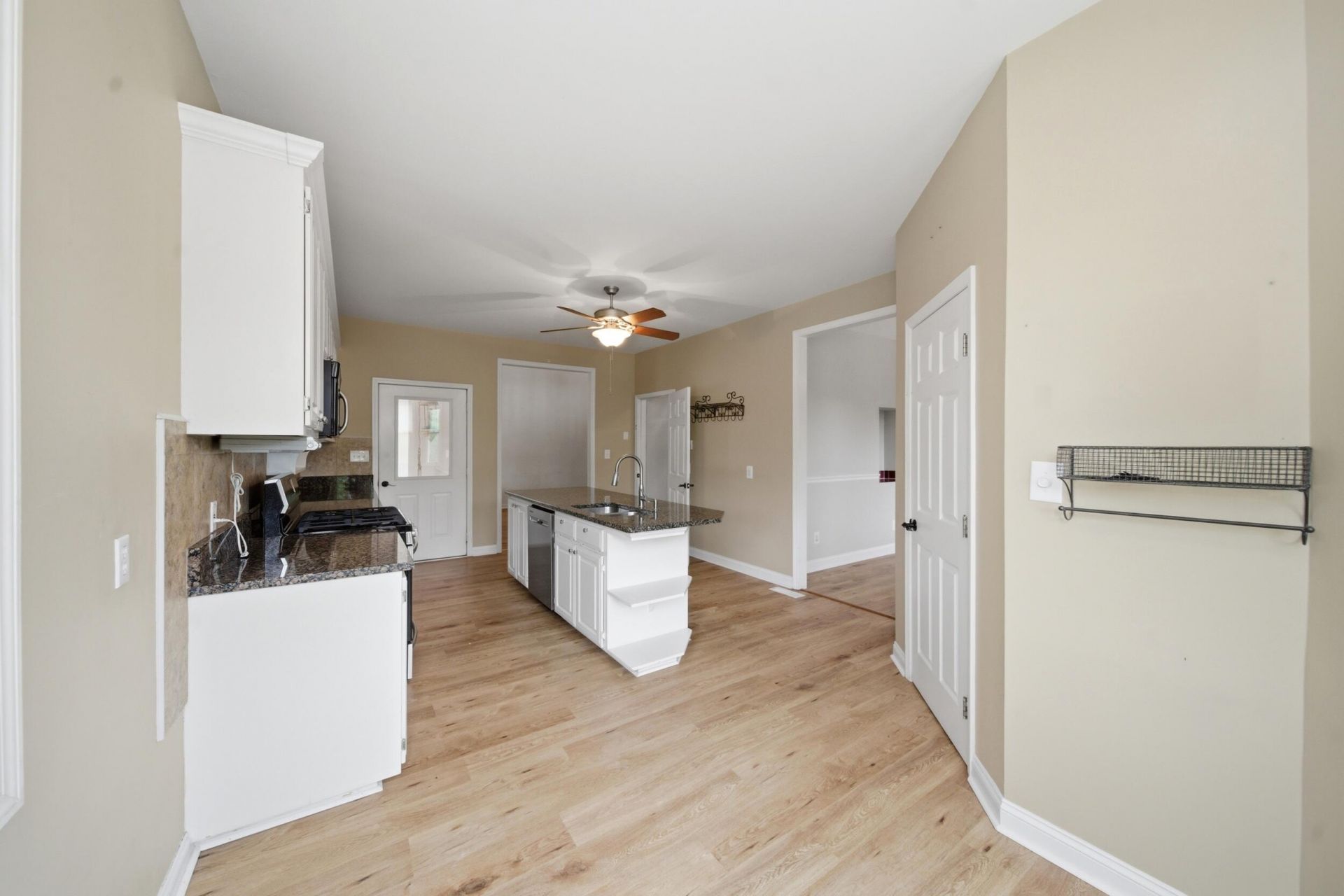 201 Bramblewood Circle Photo 14