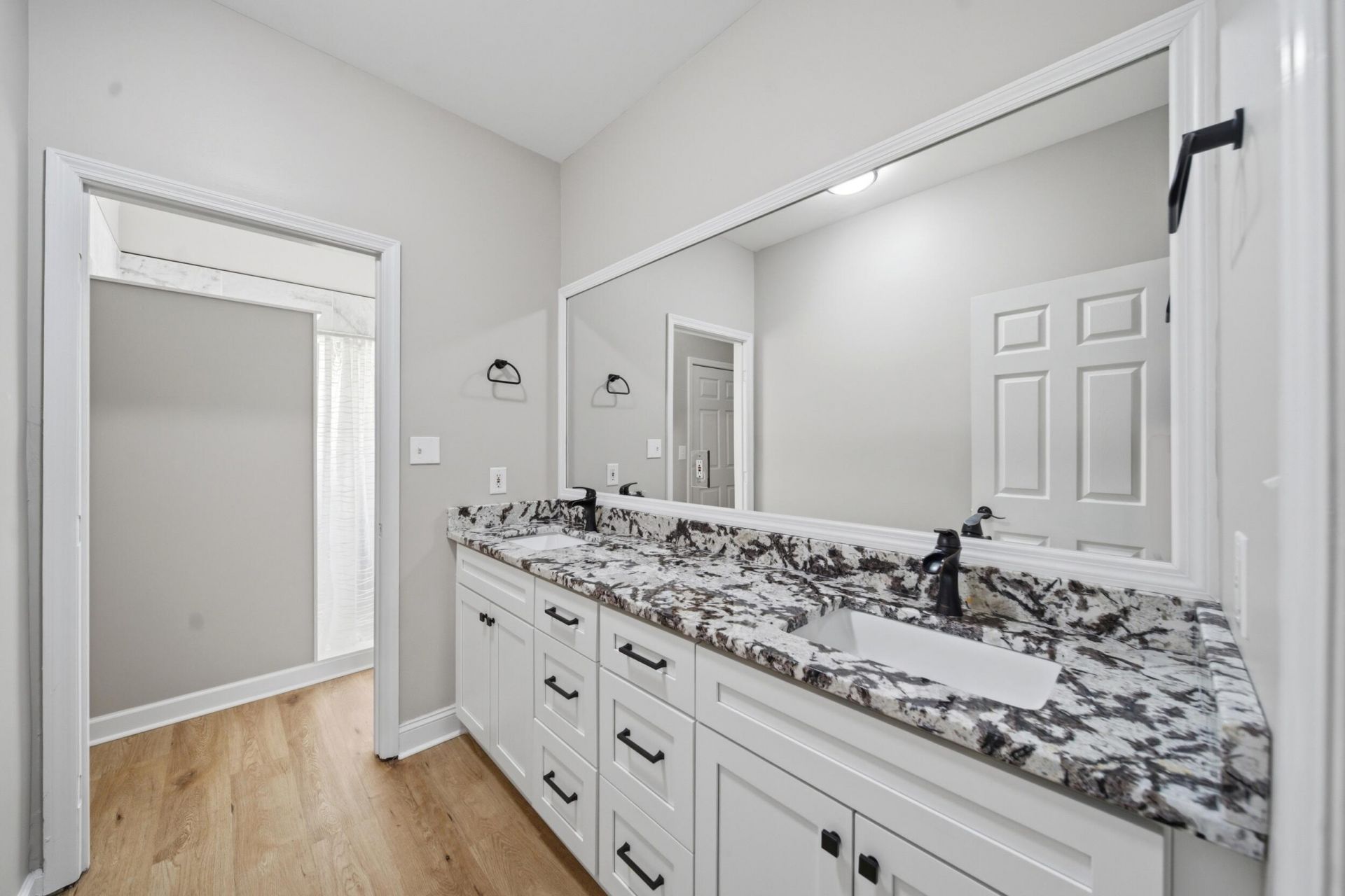 201 Bramblewood Circle Photo 28