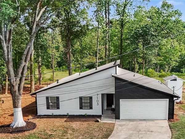 7103 Apache Lane, Riverdale, GA 30274