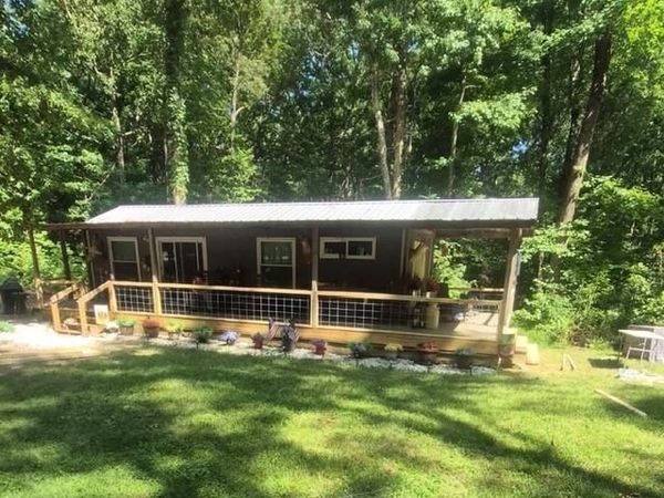305 Golf Course Road , Menlo, GA 30731