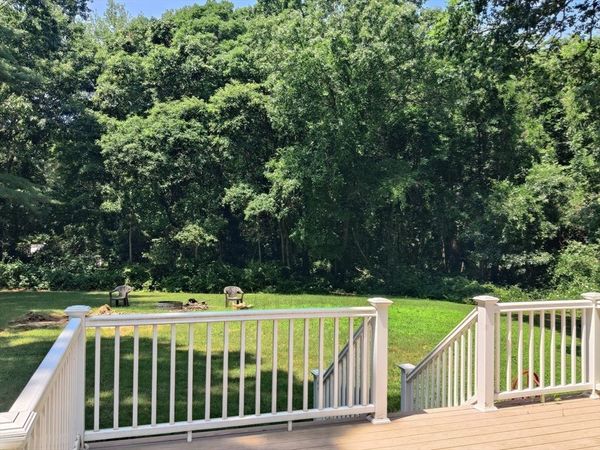 288 Mill Rd, Fairhaven, MA 02719