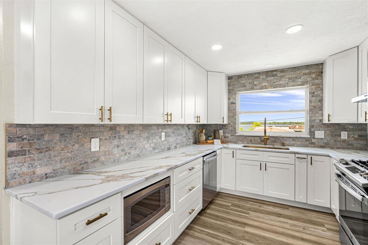 5404 Bay State Road , Palmetto, FL 34221 Photo