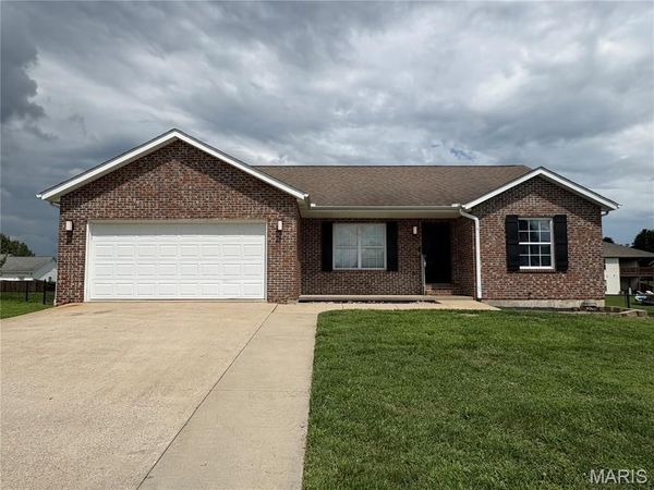 181 Glen Drive, Jackson, MO 63755