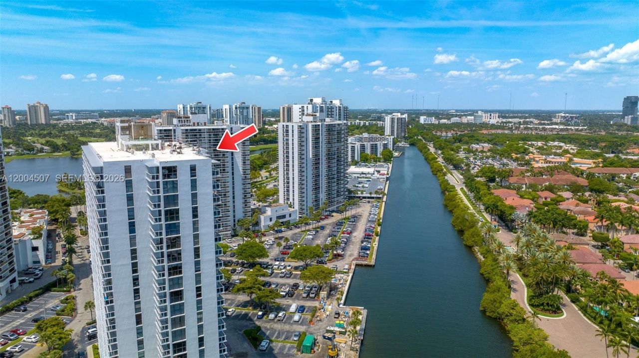 20505 E Country Club Dr , Unit PH-38, Aventura, FL 33180 Photo