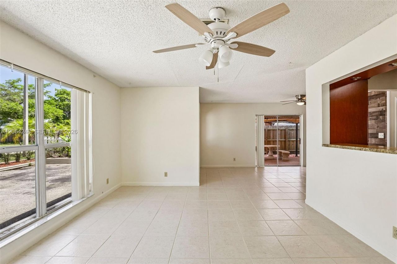 375 SW 61st Ter , Margate, FL 33068 Photo