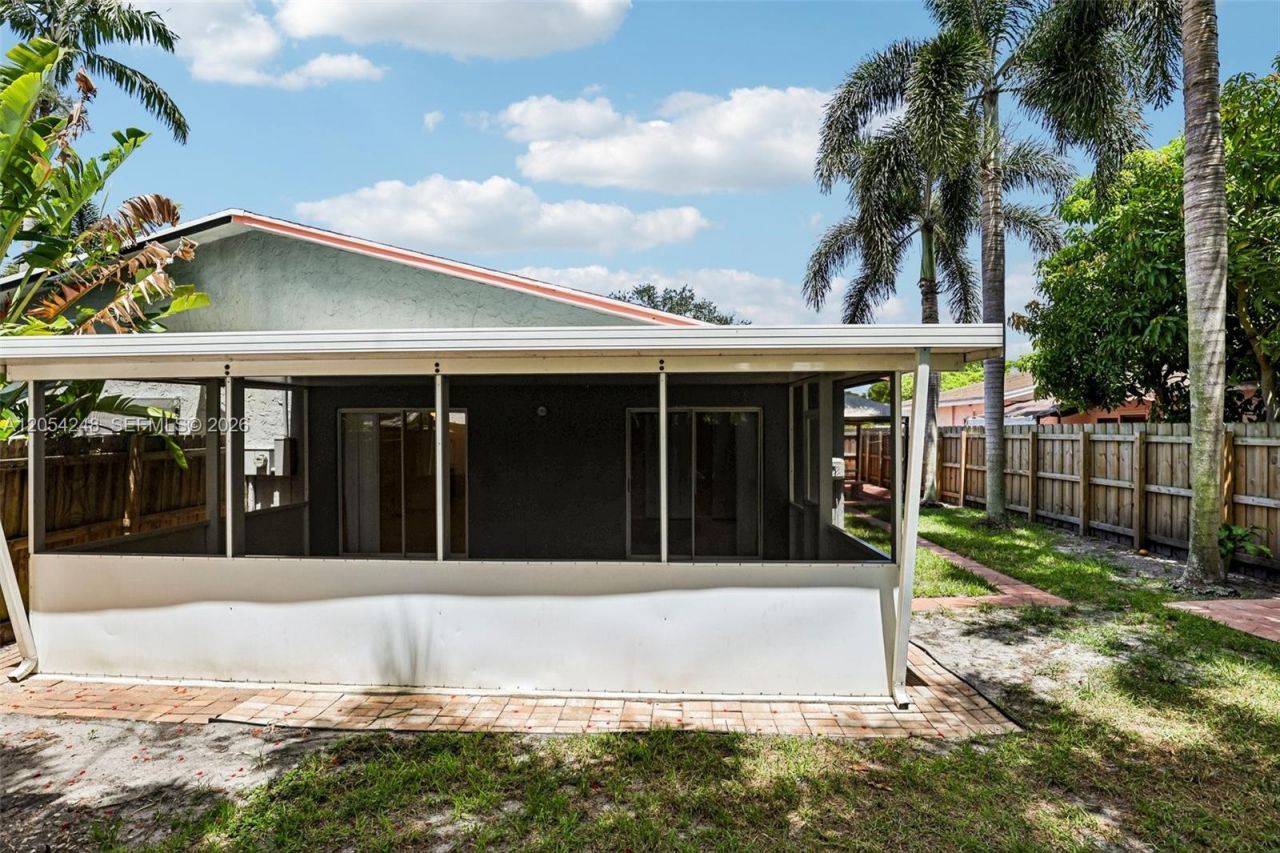 375 SW 61st Ter , Margate, FL 33068 Photo