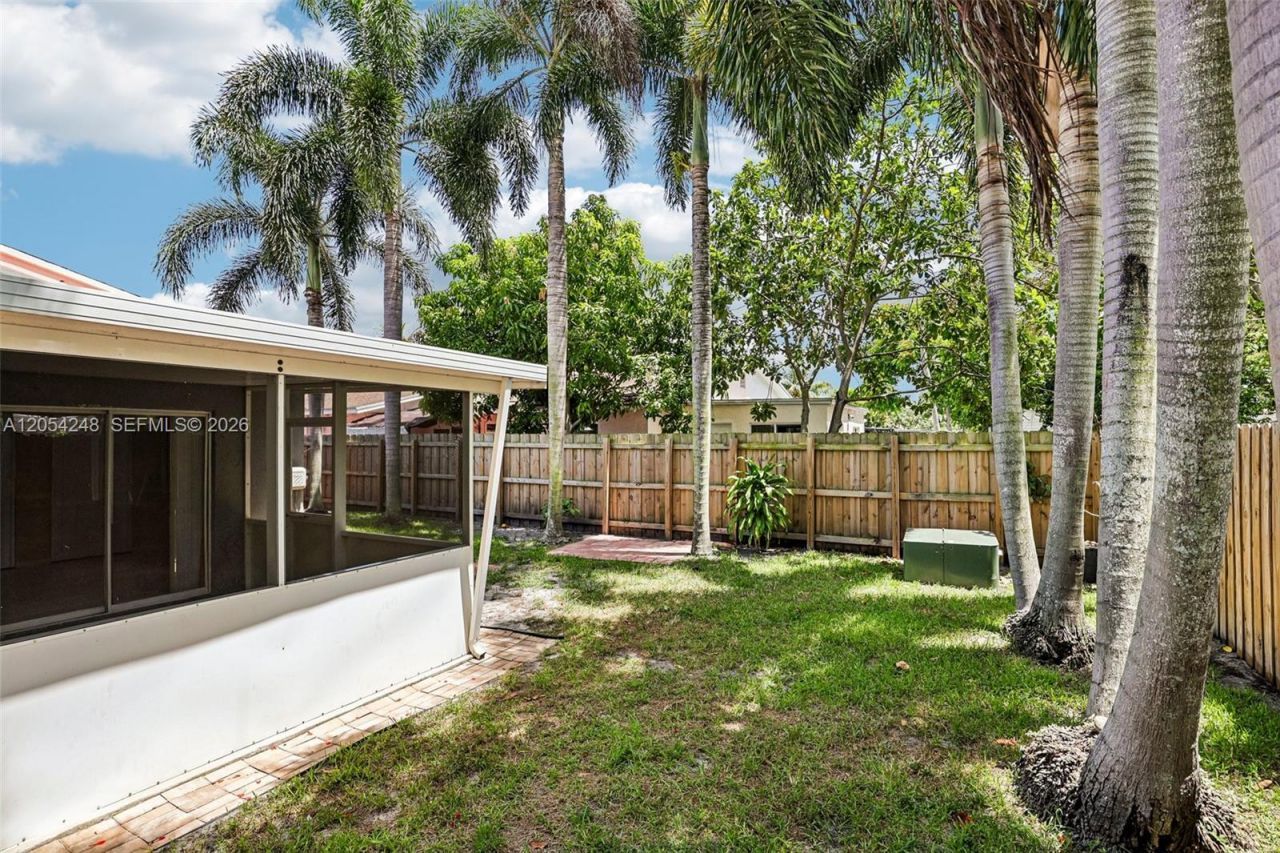 375 SW 61st Ter , Margate, FL 33068 Photo