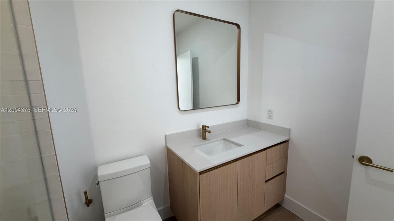 90 NE 32nd Ave. , Unit PH17, Miami, FL 33137 Photo