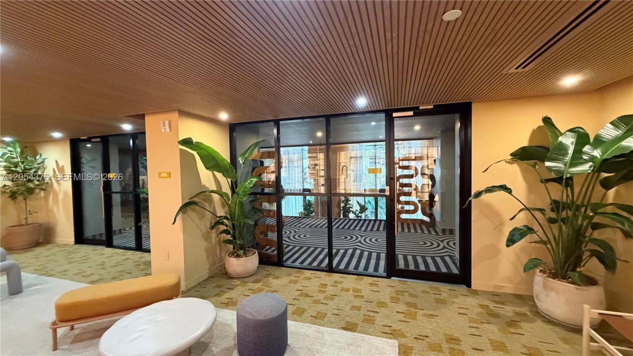 90 NE 32nd Ave. , Unit PH17, Miami, FL 33137 Photo