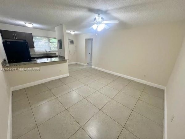 685 NE 85th St, Unit 2, Miami, FL 33138