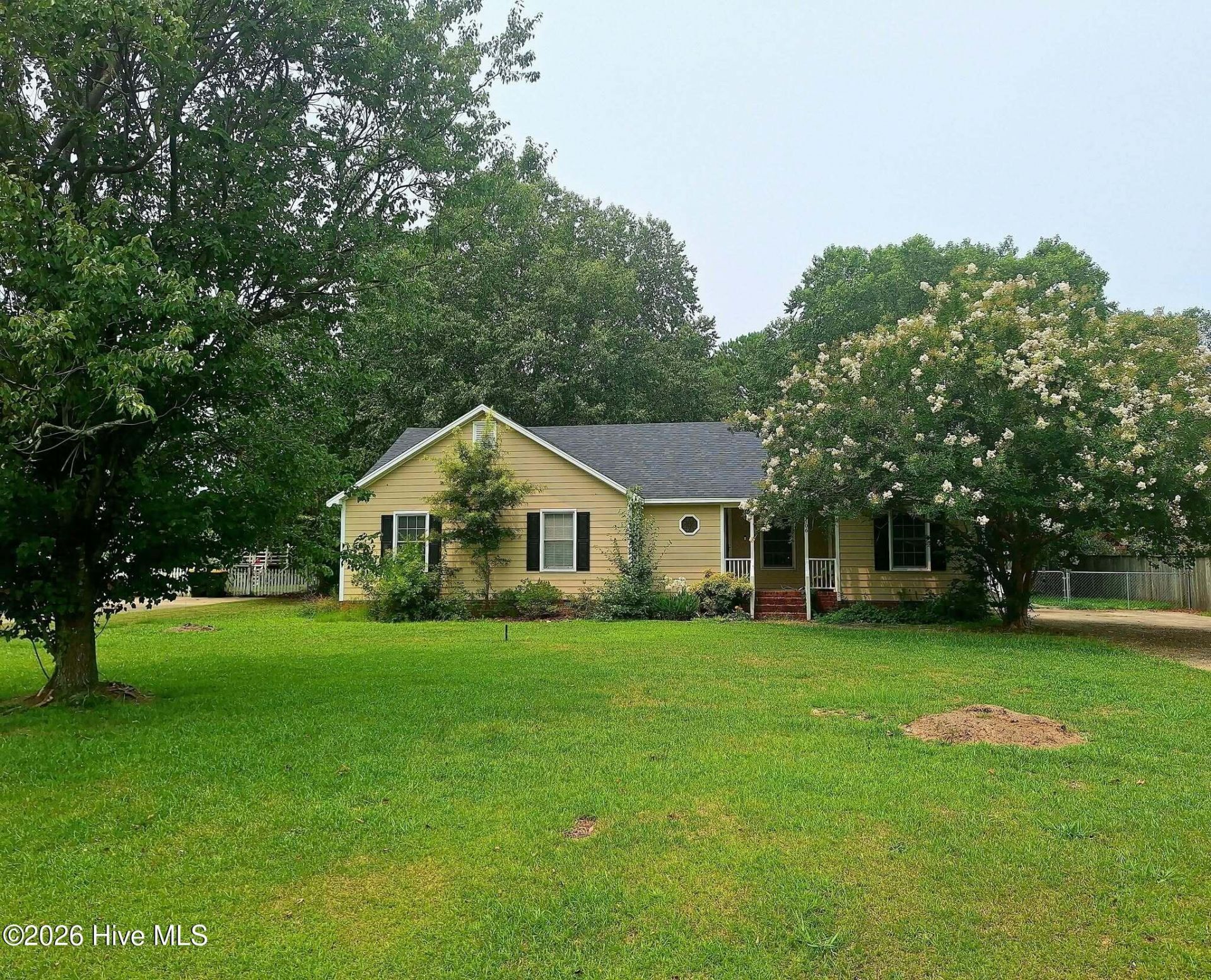 106 Duchess Drive, Winterville, NC 28590 Main Photo
