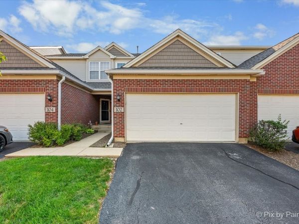 102 Neutrenton Avenue , Elgin, IL 60120