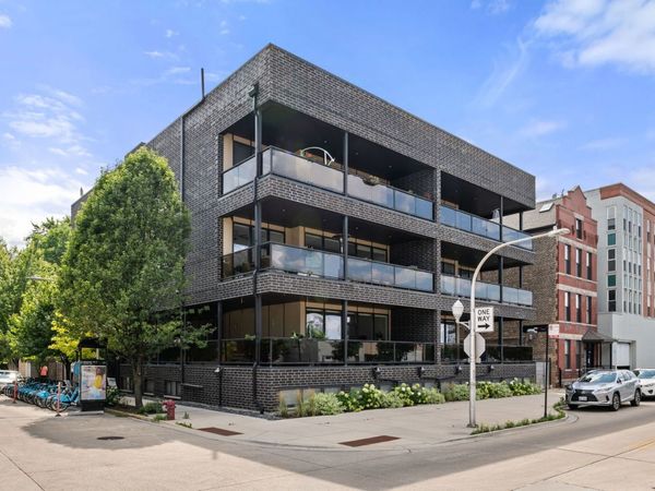 2324 N Winchester Avenue , Unit 102, Chicago, IL 60647