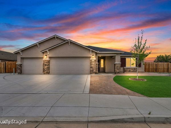 1980 Lanstar Drive, Sparks, NV 89441