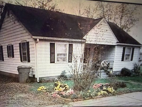 127 Center St , Old Hickory, TN 37138