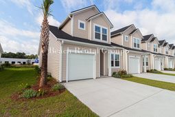 1320 Speedway St.  photo 4