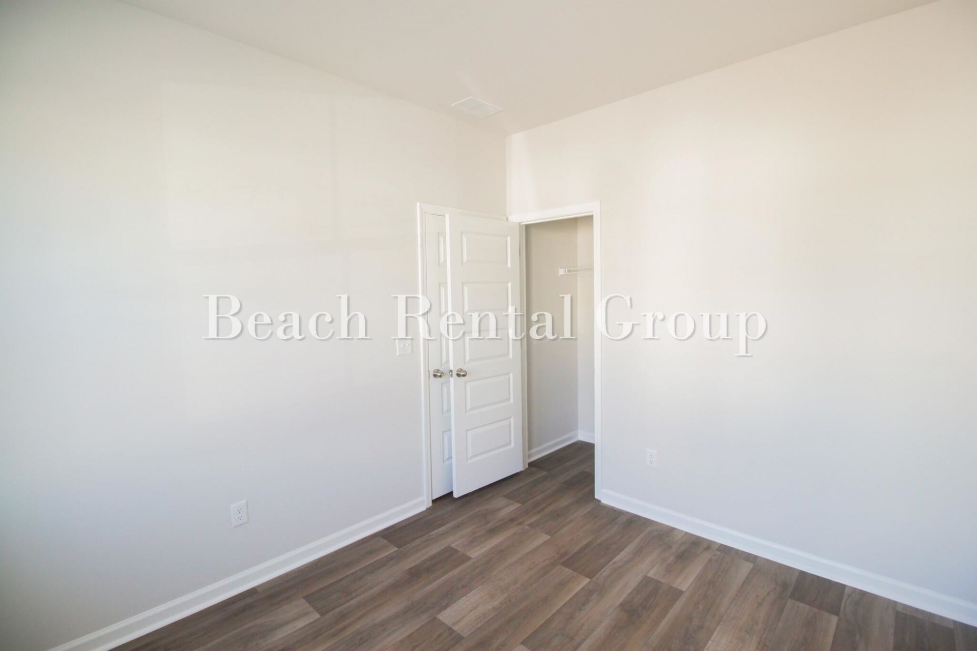 1320 Speedway St.  Photo 5