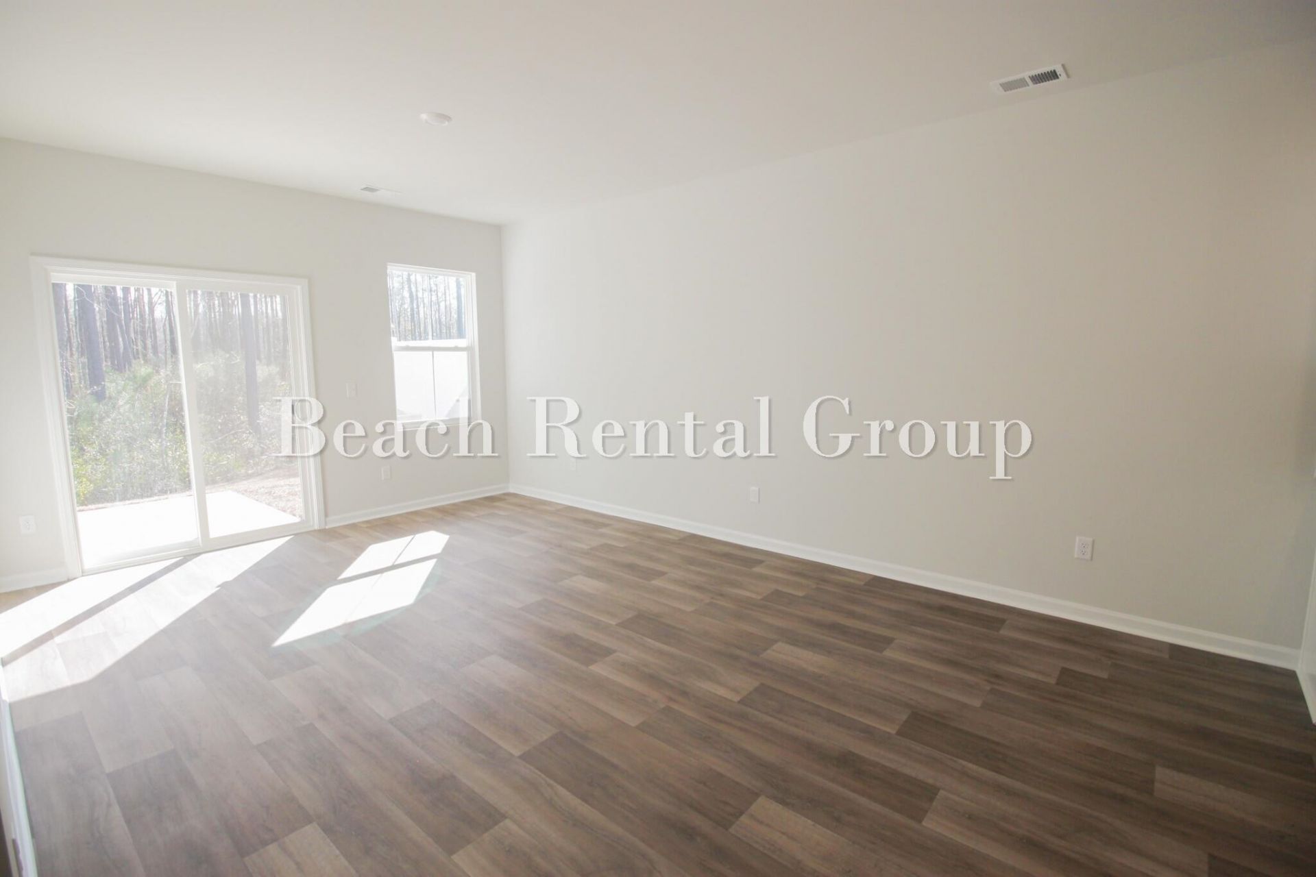 1320 Speedway St.  Photo 9