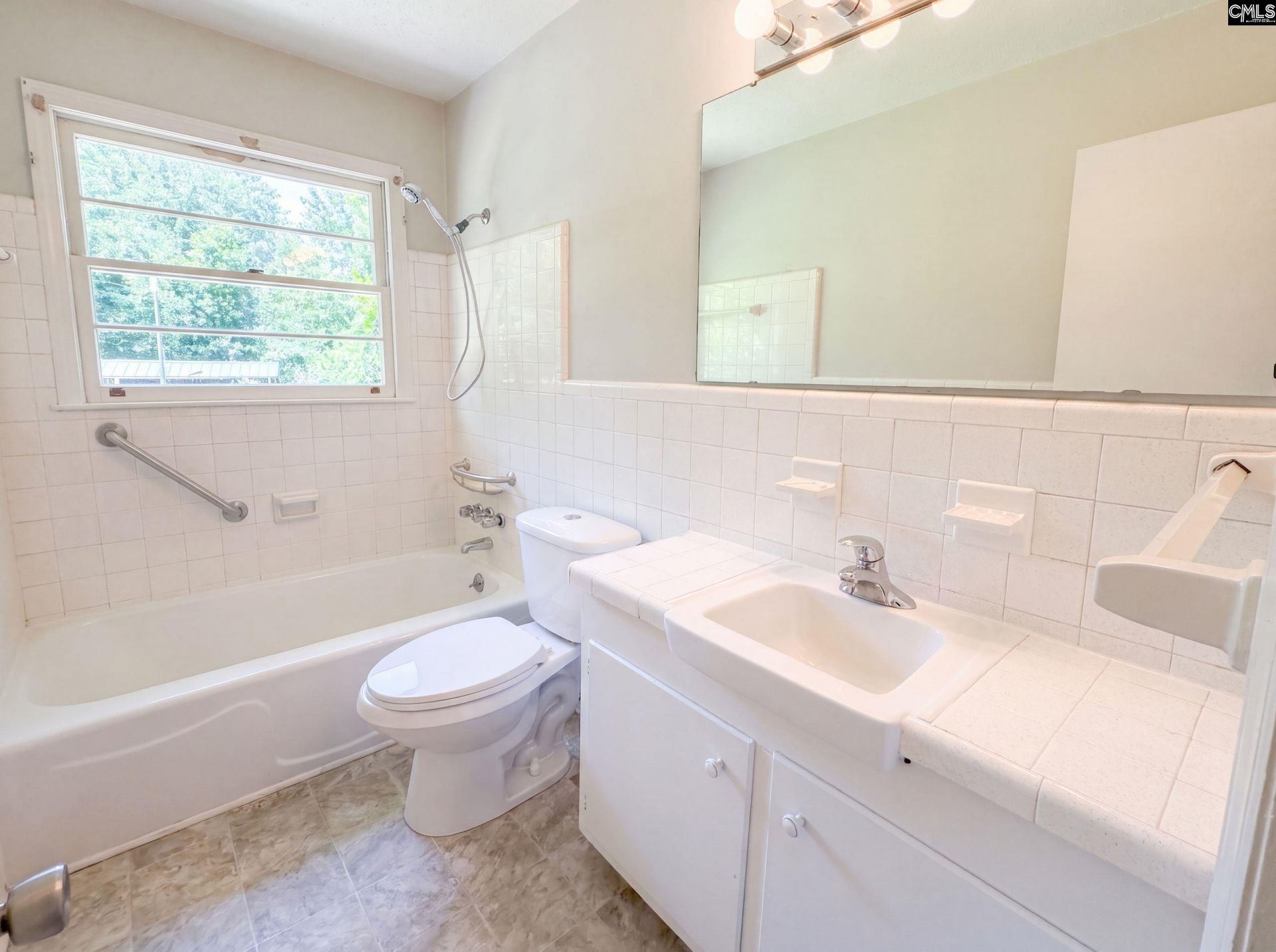 104 Round Knob Road  Photo 15