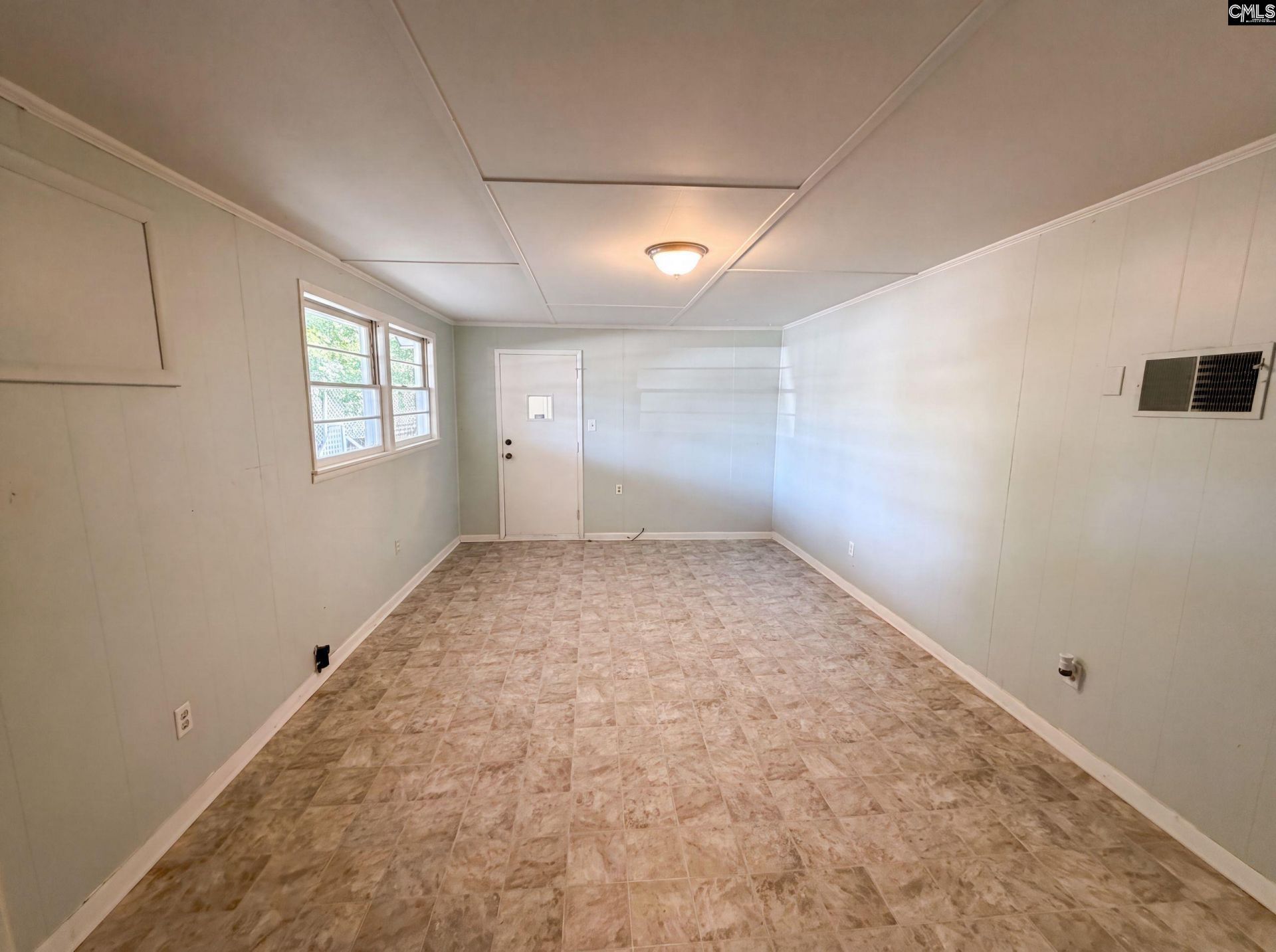 104 Round Knob Road  Photo 22