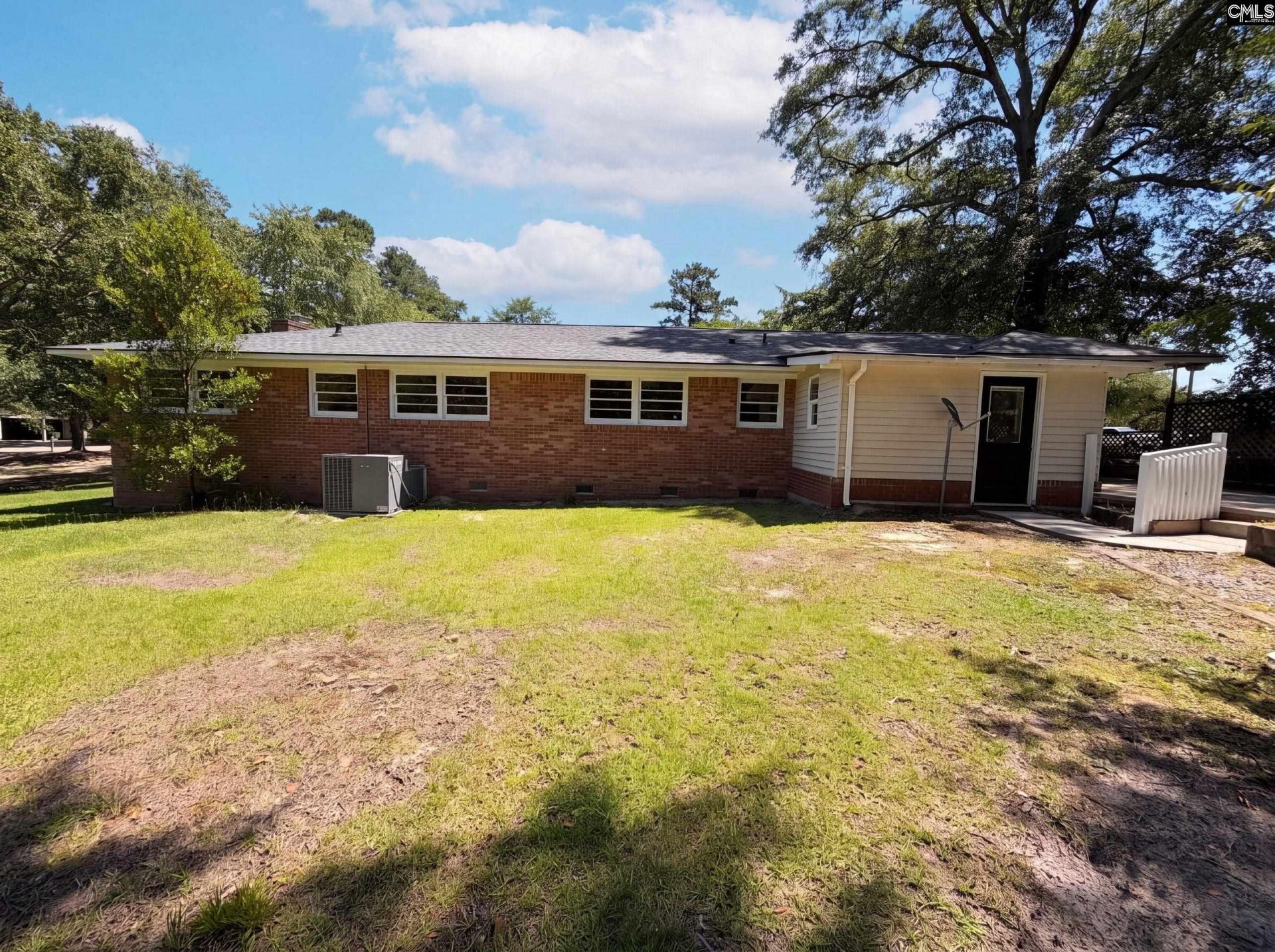 104 Round Knob Road  Photo 5