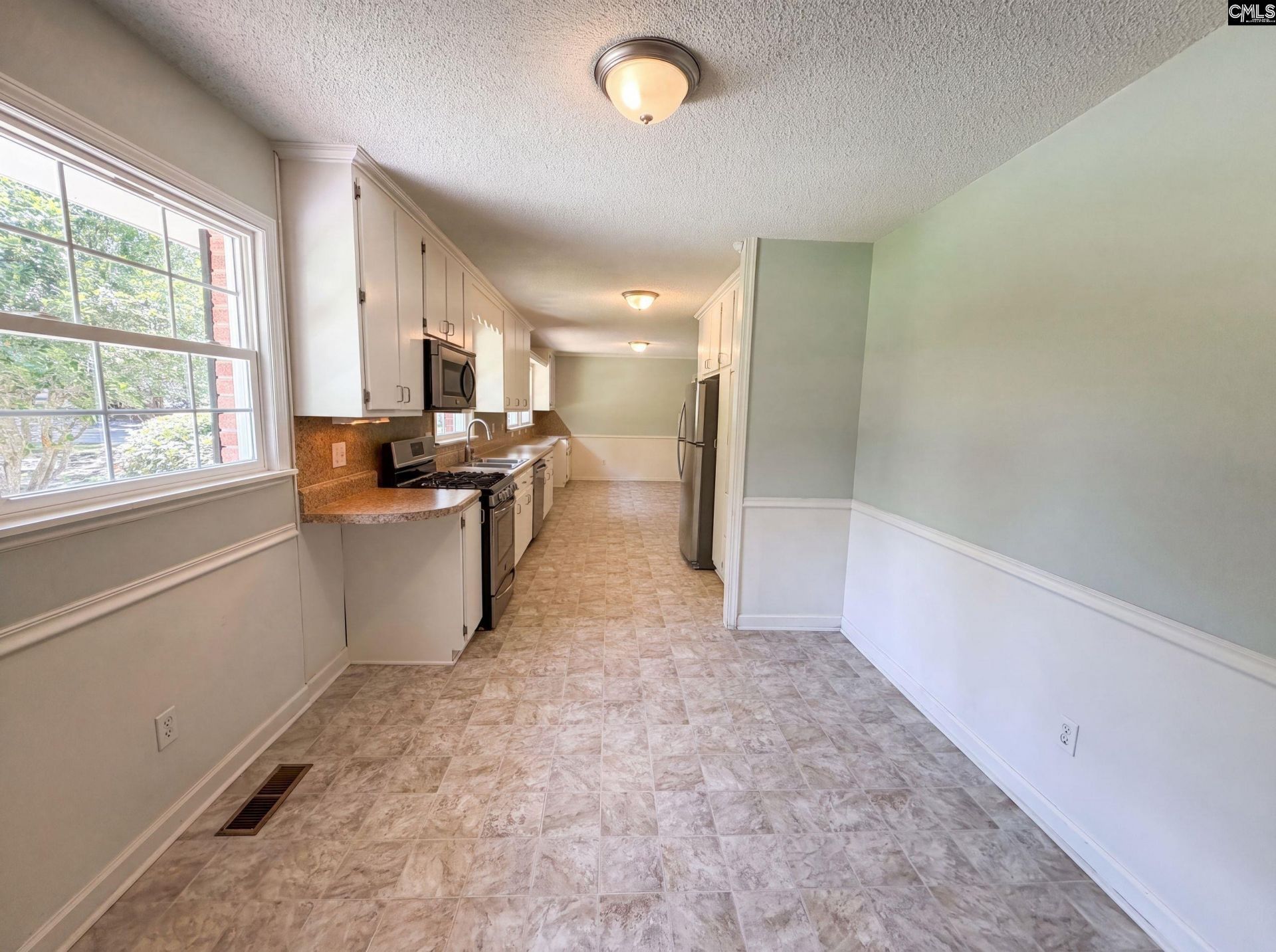 104 Round Knob Road  Photo 8