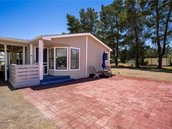 551 Fehrs Way , Pahrump, NV 89060