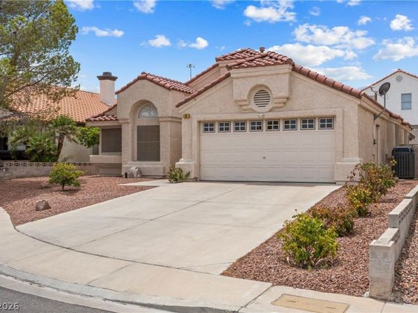 5 Barton Spring Circle, Henderson, NV 89074