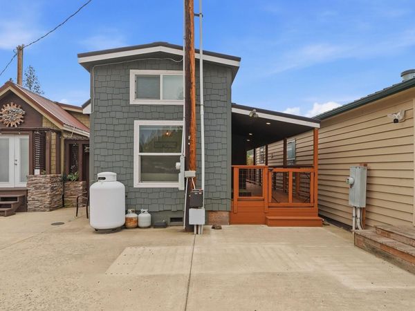 18617 W Williams Lake Rd, Cheney, WA 99004