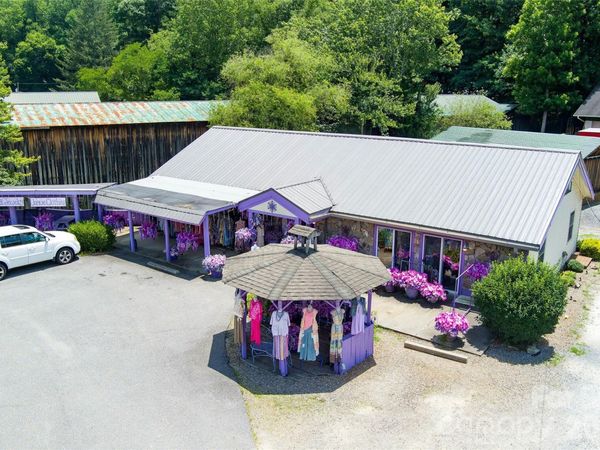 521 & 525 Soco Road , Maggie Valley, NC 28751