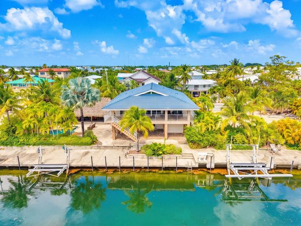 1044 Lagoon Drive, Summerland, FL 33042