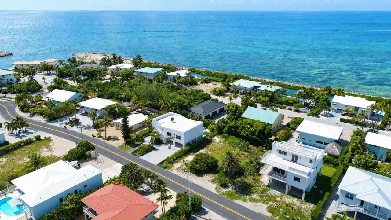 273 W Seaview Drive, Duck Key, FL 33050 Photo