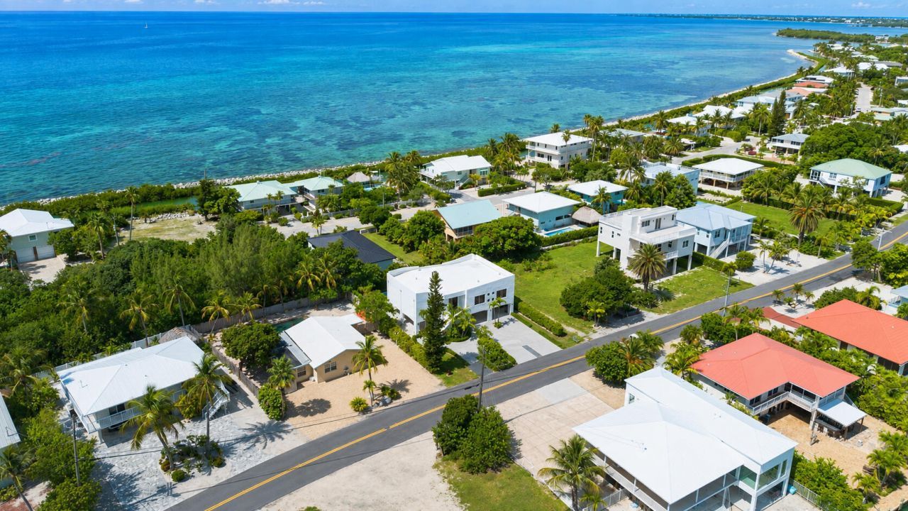 273 W Seaview Drive, Duck Key, FL 33050 Photo
