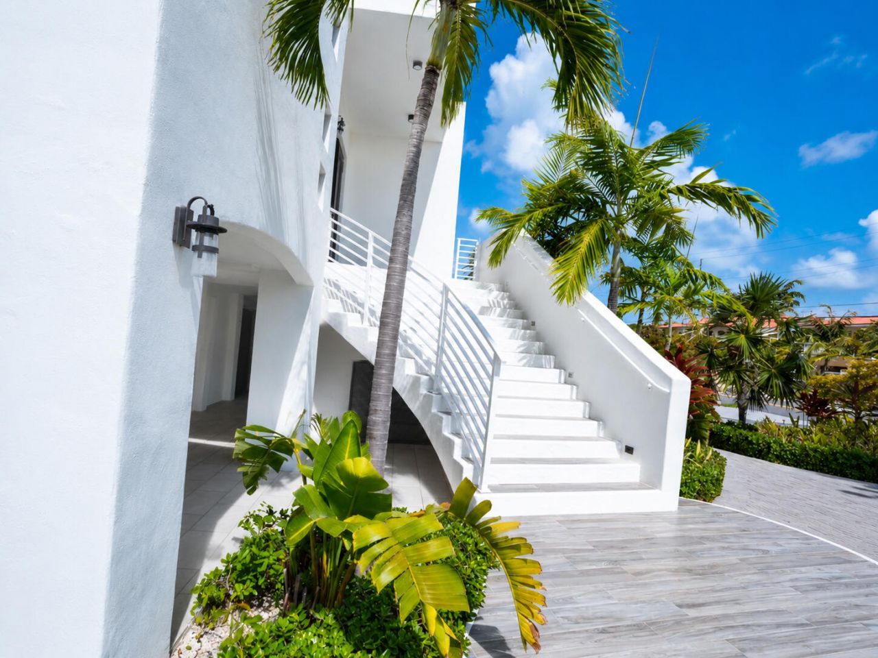 273 W Seaview Drive, Duck Key, FL 33050 Photo
