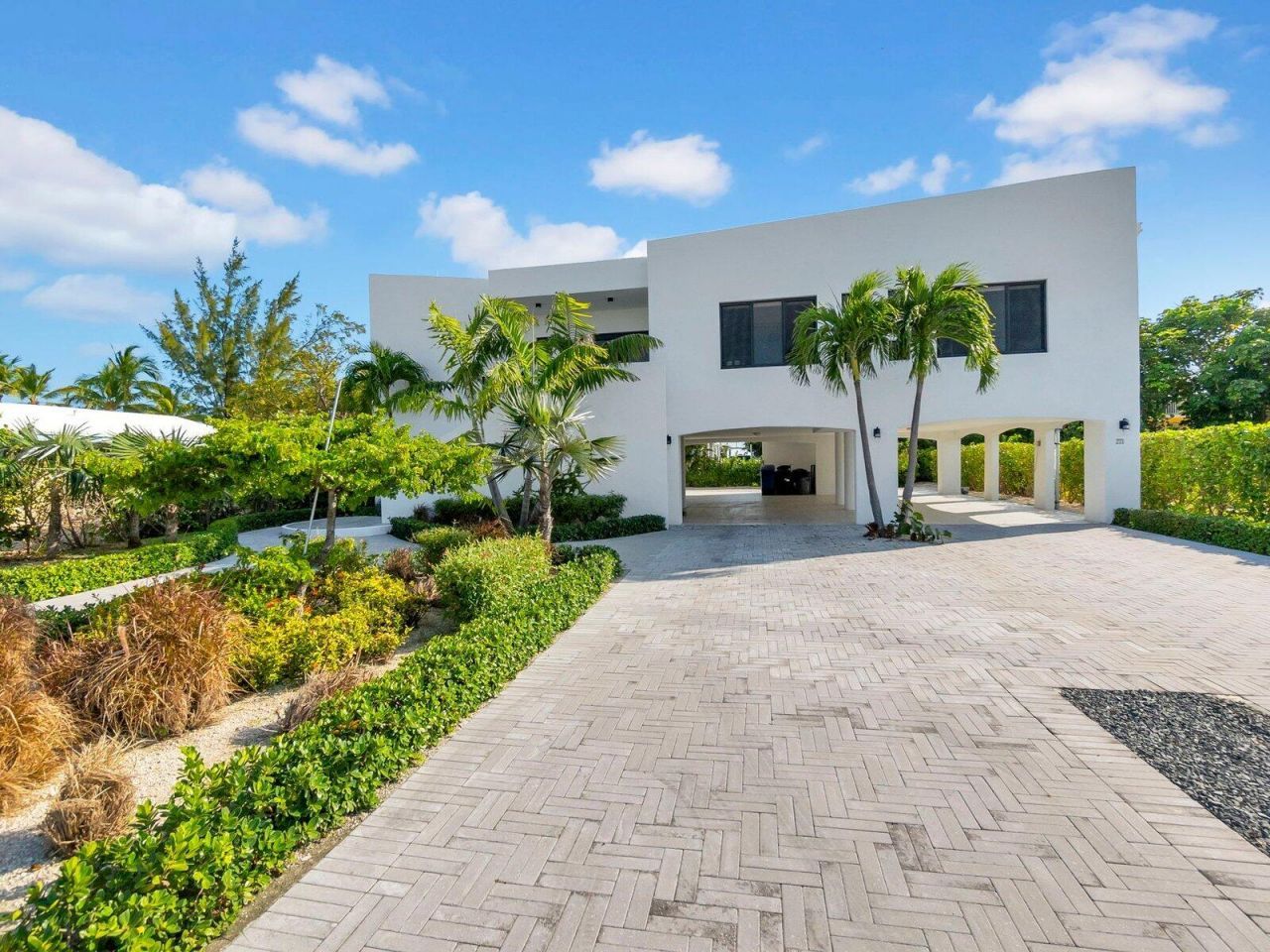 273 W Seaview Drive, Duck, FL 33050 Photo
