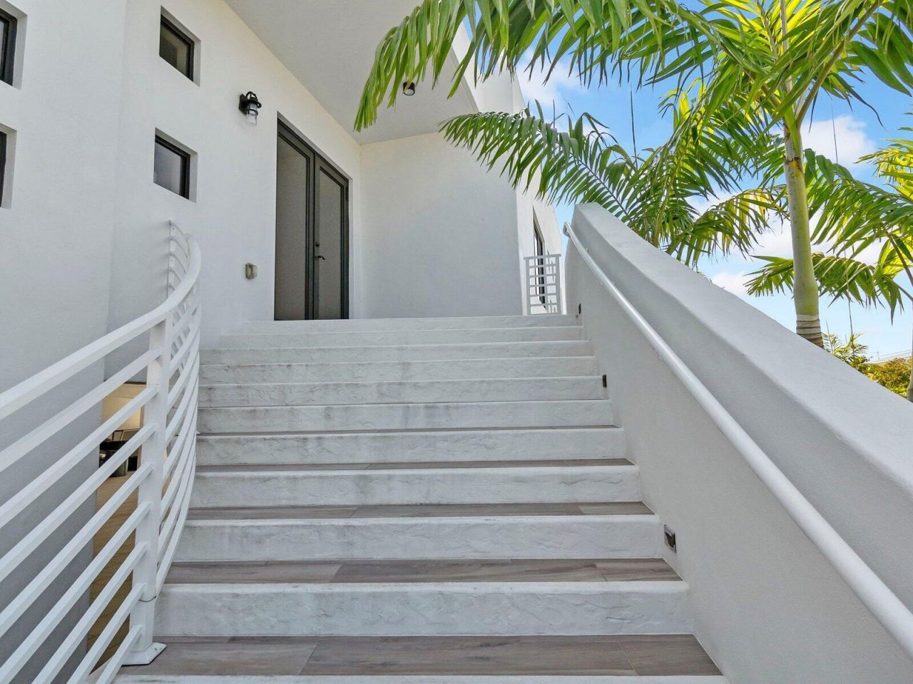 273 W Seaview Drive, Duck, FL 33050 Photo