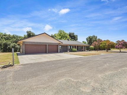 10996 Boessow Rd, Galt, CA 95632 Photo
