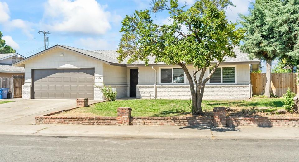 4304 Ramsey Dr, North Highlands, CA 95660 Photo