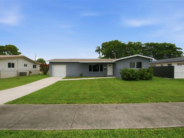 2901 Cleveland St , Hollywood, FL 33020