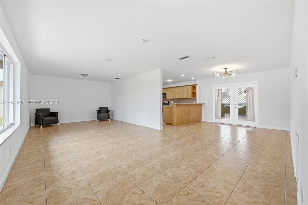 2901 Cleveland St , Hollywood, FL 33020 Photo