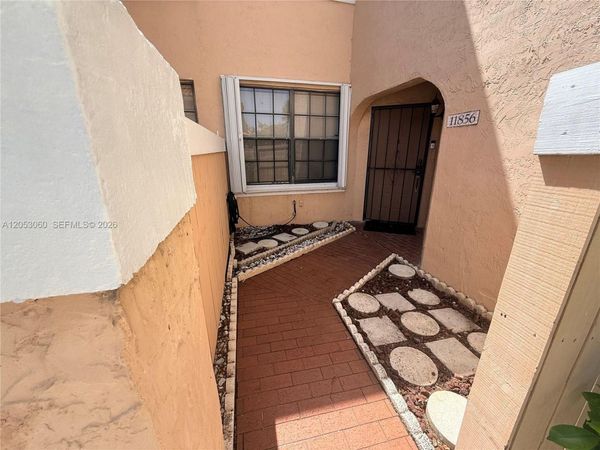 11856 NW 11th St , Unit 11856, Pembroke Pines, FL 33026